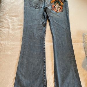 True Religion Embroidered Buddha Bell Bottom Jean Size 31 in medium stonewas